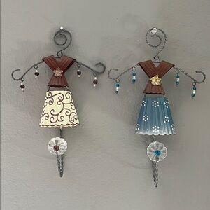 Jewelry Hooks Wired Crystal Knobs Cute Little Dresses in  metal Brown Teal Cream